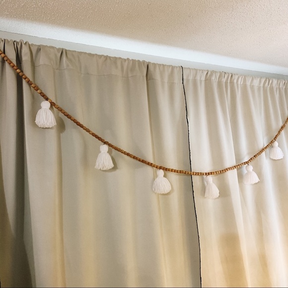 Wooden Bead Tassel Garland Boho Christmas Neutral - Picture 6 of 6
